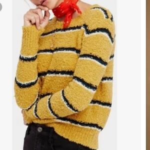 FREE PEOPLE SWEATER